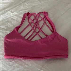 Lululemon “Free to be wild” sports bra